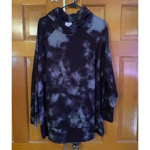 LULAROE Plus Amber Tie Dye Pullover Hoodie